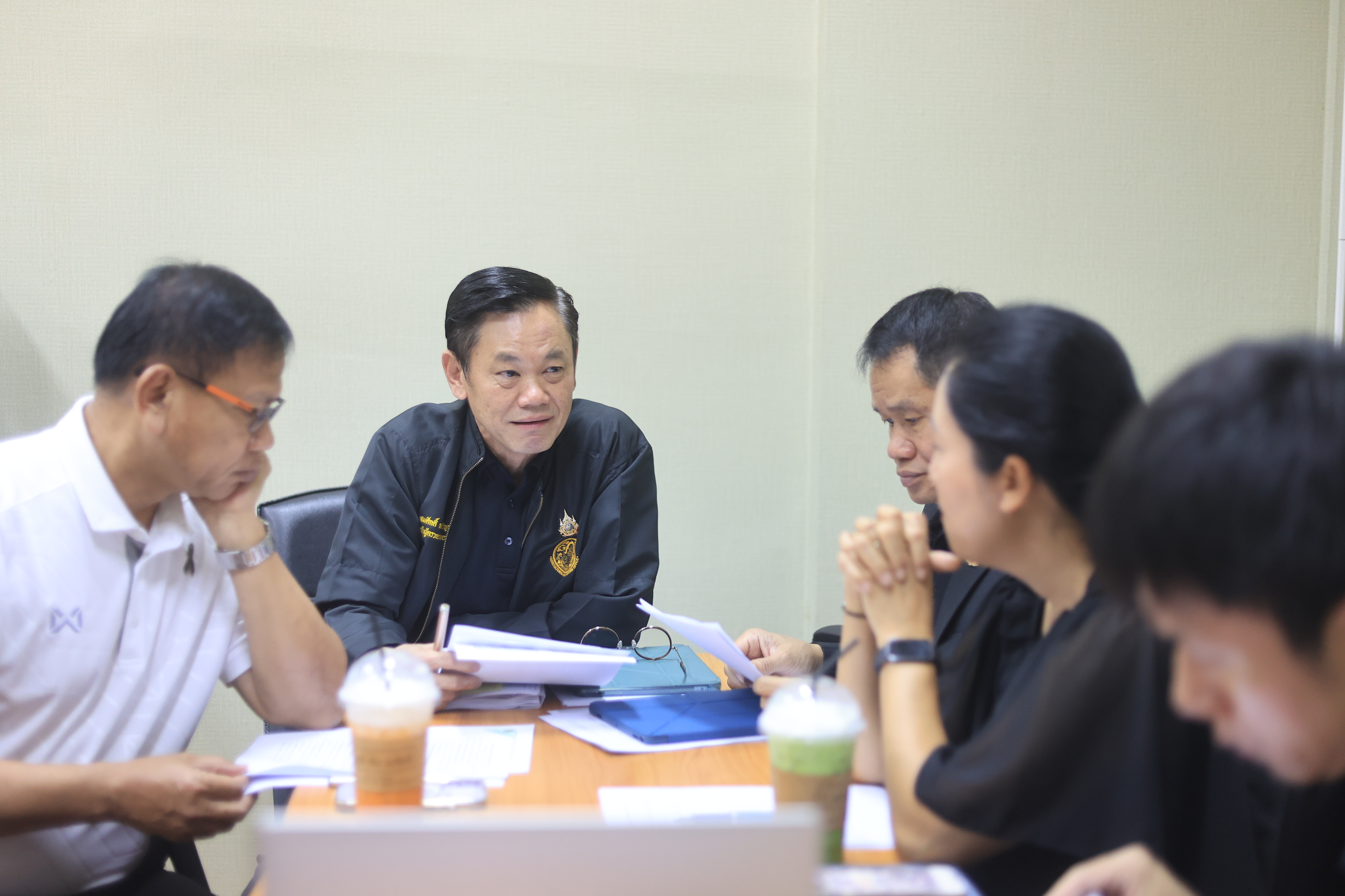 title - คณะผู้ตรวจราชการกรม ประชุมพิจารณาร่างหลักเกณฑ์การคัดเลือกรางวัลให้กับหน่วยงาน ส.ป.ก.จังหวัด สำหรับทีมผู้ตรวจราชการกรม ส.ป.ก.